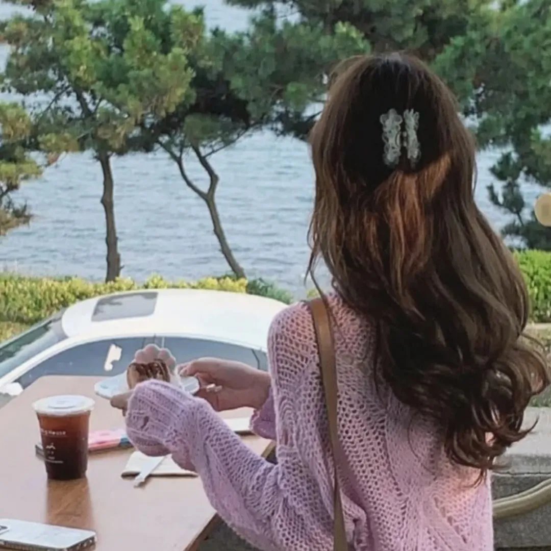 群山 海报